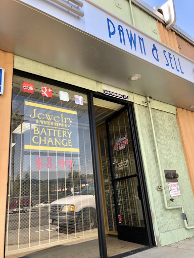 Pawn Shop «Hollywood Pawn Shop & Jewelry», reviews and photos, 3700 San Fernando Rd, Glendale, CA 91204, USA