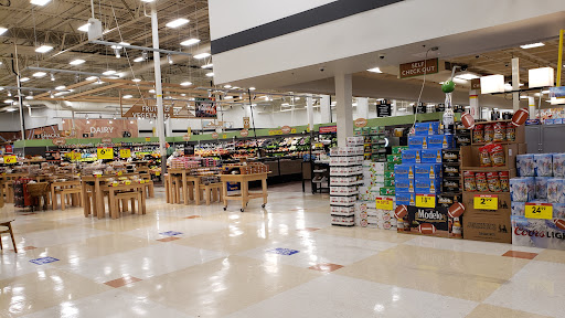 Grocery Store «Fred Meyer», reviews and photos, 777 NW Kings Blvd, Corvallis, OR 97330, USA