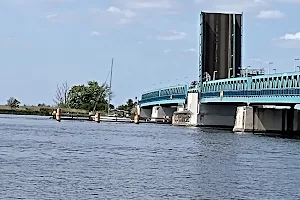 Zecheriner Brücke image