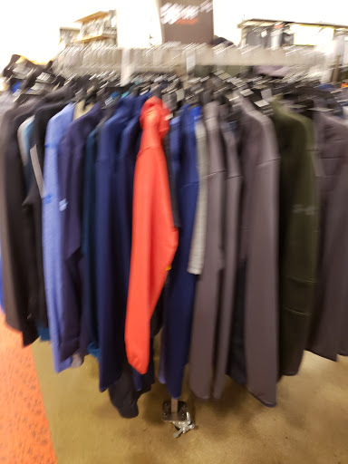 Clothing Store «Nike Factory Store», reviews and photos, 167 Opry Mills Dr, Nashville, TN 37214, USA