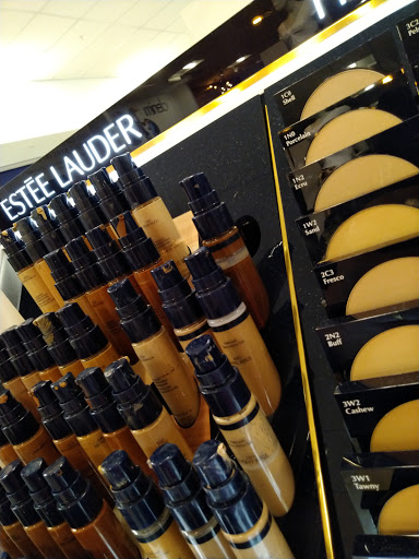 Shopping Mall «Westfield Meriden», reviews and photos, 470 Lewis Ave, Meriden, CT 06451, USA