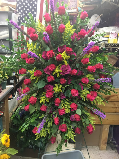 Florist «Station Florist», reviews and photos, 5 Babbitt Rd, Bedford Hills, NY 10507, USA