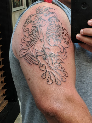 Tattoo Shop «Skincraft», reviews and photos, 4036 Hamilton Ave, Cincinnati, OH 45223, USA