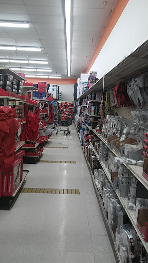 Discount Store «Big Lots», reviews and photos, 5640 Dixie Hwy, Waterford Twp, MI 48329, USA