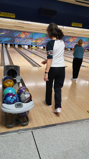 Bowling Alley «Brunswick Zone Denton Lanes», reviews and photos, 2200 San Jacinto Blvd, Denton, TX 76205, USA