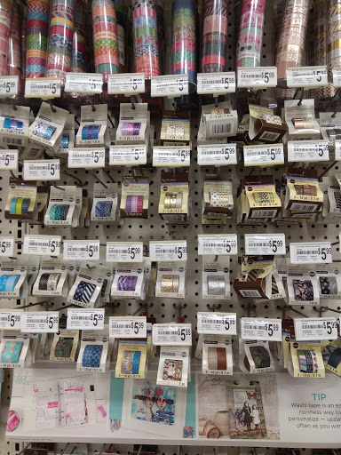 Craft Store «Michaels», reviews and photos, 340 Crossroads Blvd, Cary, NC 27511, USA