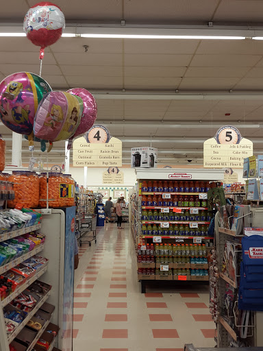 Grocery Store «Market Basket», reviews and photos, 11 Wood St, Lowell, MA 01851, USA