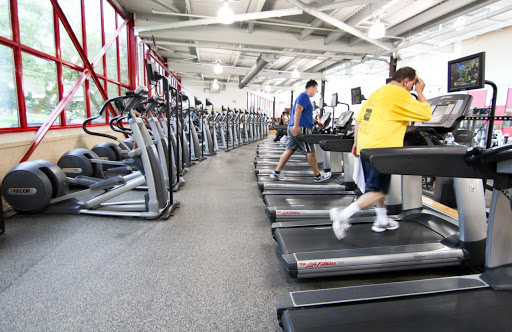 Gym «The Edge Fitness Clubs Milford», reviews and photos, 125 Old Gate Ln, Milford, CT 06460, USA