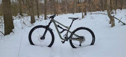 Sporting Goods Store «Brickwell Cycling and Multisports», reviews and photos, 238 Main St, Farmingdale, NY 11735, USA