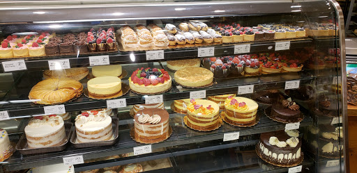 Grocery Store «Whole Foods Market», reviews and photos, 11660 Plaza America Dr, Reston, VA 20190, USA