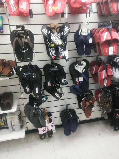 Department Store «T.J. Maxx», reviews and photos, 2139 S Telegraph Rd, Bloomfield Hills, MI 48302, USA