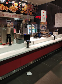 Atmosphère du Restaurant KFC Metz Jouy à Jouy-aux-Arches - n°2