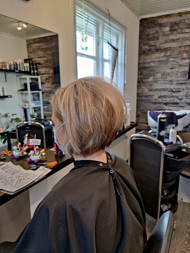 Hair by Hanne in Slangerup, Frederikssund