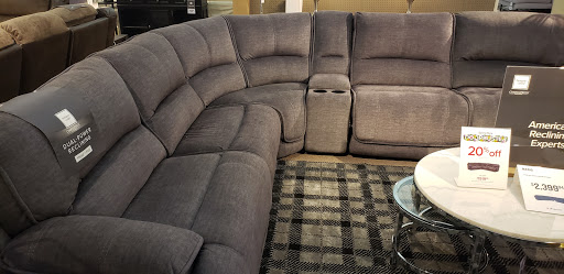 Furniture Store «Value City Furniture», reviews and photos, 4475 Monroe St, Toledo, OH 43613, USA