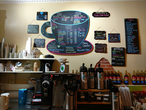 Dessert Shop «Downtown Perk & Desserts Oasis», reviews and photos, 145 W Main St, Ashland, OH 44805, USA