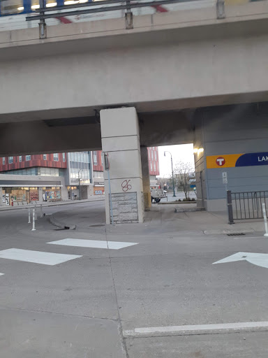 Shopping Mall «Hi-Lake Shopping Center», reviews and photos, 2218 E Lake St, Minneapolis, MN 55407, USA