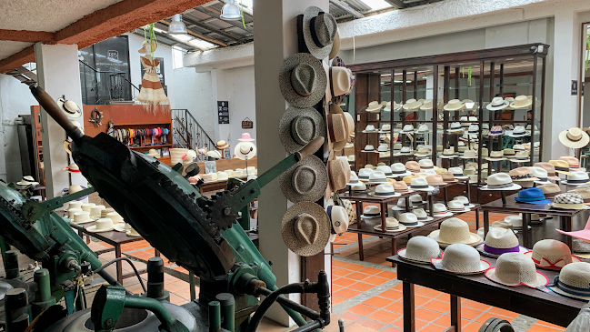 Opiniones de Museo Del Sombrero De Paja Toquilla en Cuenca - Museo