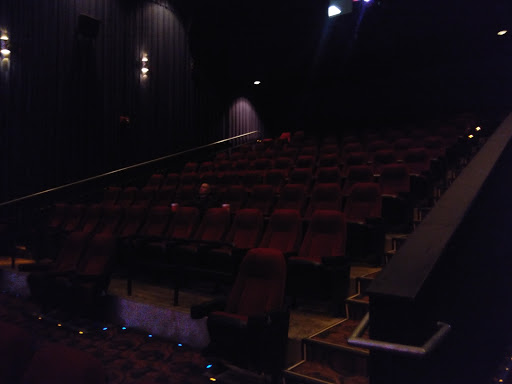 Movie Theater «Regal Cinemas Hollywood 14 - Topeka», reviews and photos, 6200 SW 6th Ave, Topeka, KS 66615, USA