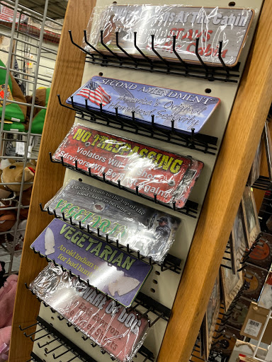 Sporting Goods Store «Hunters Gallery», reviews and photos, 237 Mt Cobb Hwy, Hamlin, PA 18427, USA