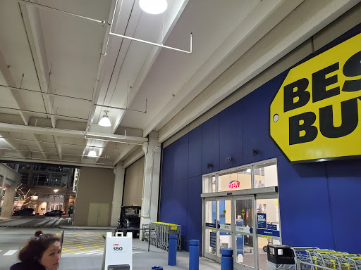 Electronics Store «Best Buy», reviews and photos, 1055 Metropolitan Ave, Charlotte, NC 28204, USA