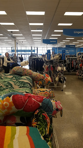 Clothing Store «Ross Dress for Less», reviews and photos, 818 Arnold Commons Dr, Arnold, MO 63010, USA