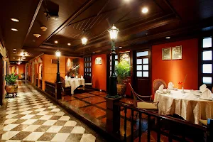 Dynasty Restaurant, Centara Grand at Central Plaza Ladprao image