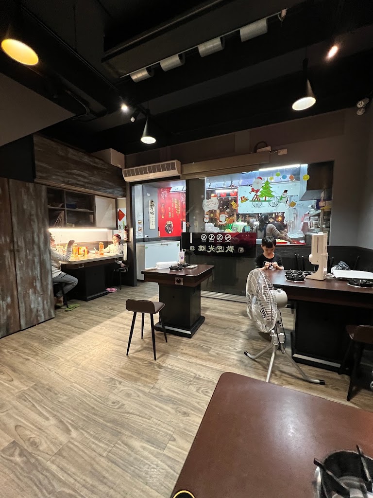 宜蘭三媽臭臭鍋東港店 的照片