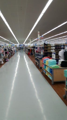 Department Store «Walmart Supercenter», reviews and photos, 150 Smith Rd, St Charles, IL 60174, USA