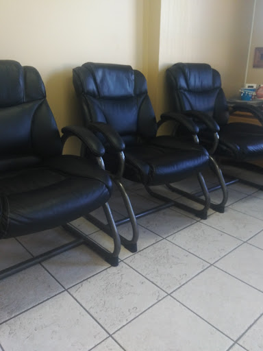 Auto Body Shop «St. Matthews Imports Collision Repair», reviews and photos, 4164 Westport Rd, Louisville, KY 40207, USA