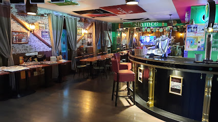 The Limerick Irish Pub - 48 Av. Peyramale, 65100 Lourdes, France