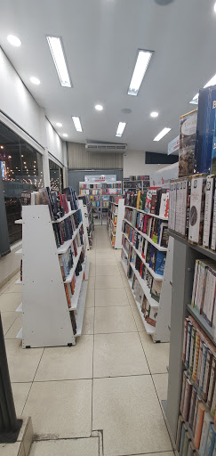 Librería El Lector - Plaza Uruguaya