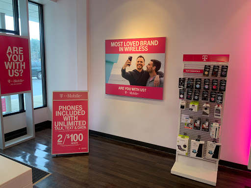 Cell Phone Store «T-Mobile», reviews and photos, 805 Patton Ave, Asheville, NC 28806, USA