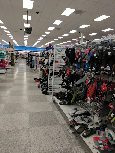 Clothing Store «Ross Dress for Less», reviews and photos, 711 W Redondo Beach Blvd, Gardena, CA 90247, USA