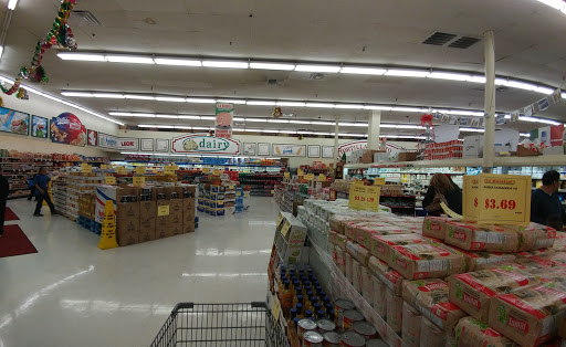 Supermarket «La Bonita Supermarkets», reviews and photos, 2500 E Desert Inn Rd, Las Vegas, NV 89121, USA