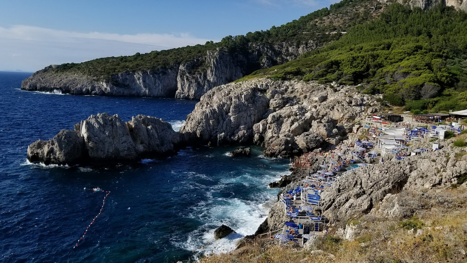 Fotografija Lido del Faro z modra čista voda površino