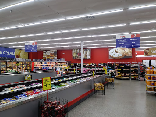 Grocery Store «Save-A-Lot», reviews and photos, 11 Hwy 630 E, Frostproof, FL 33843, USA