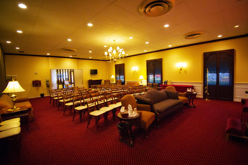 Funeral Home «Branch Funeral Home Smithtown», reviews and photos, 190 E Main St, Smithtown, NY 11787, USA
