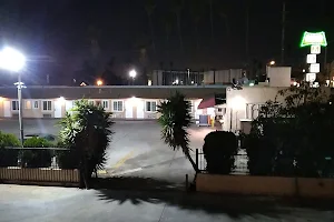 New Aster Motel image
