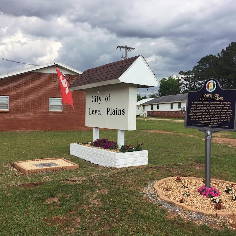 Level Plains City Hall