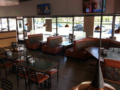 Pizza Restaurant «Round Table Pizza», reviews and photos, 22722 Lambert St, Lake Forest, CA 92630, USA