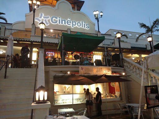 Shopping Mall «CocoWalk», reviews and photos, 3015 Grand Ave, Coconut Grove, FL 33133, USA