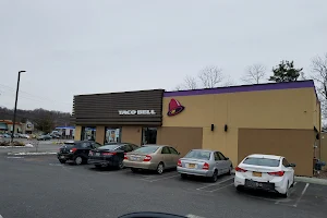 Taco Bell image