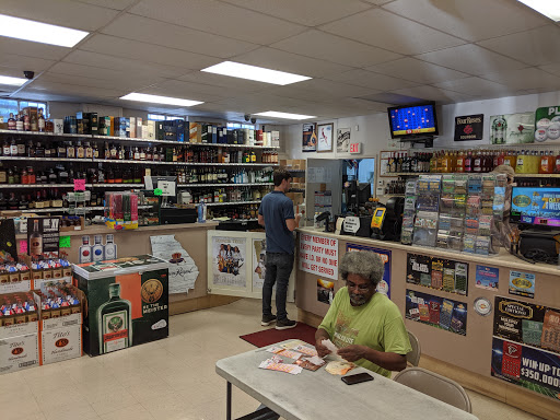 Liquor Store «Northside Drive Liquor Store», reviews and photos, 1341 Northside Dr NW, Atlanta, GA 30318, USA