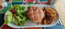 Hamburger végétarien du Restaurant La Chapelle à Saint-Aventin - n°3