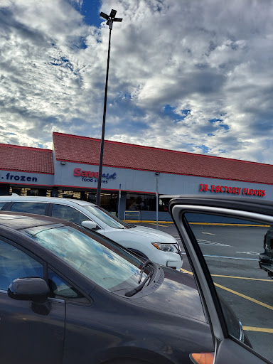 Grocery Store «Save-A-Lot», reviews and photos, 332 W Ardice Ave, Eustis, FL 32726, USA