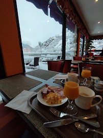 Plats et boissons du Restaurant Hôtel Le Verseau à Brides-les-Bains - n°1