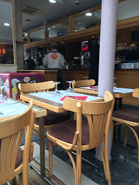 Atmosphère du Restaurant Le Comptoir des Frangins à Boulogne-Billancourt - n°6