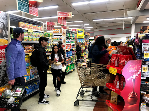 Safeway image