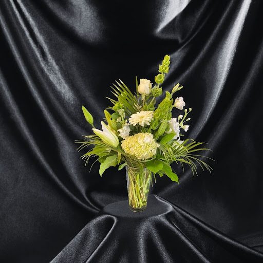 Florist «Flowers Of Marietta», reviews and photos, 1100 Johnson Ferry Rd #250B, Marietta, GA 30068, USA