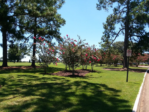 Country Club «Dothan Country Club», reviews and photos, 200 S Cherokee Ave, Dothan, AL 36301, USA